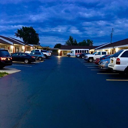 Budget Inn Williamsville Εξωτερικό φωτογραφία