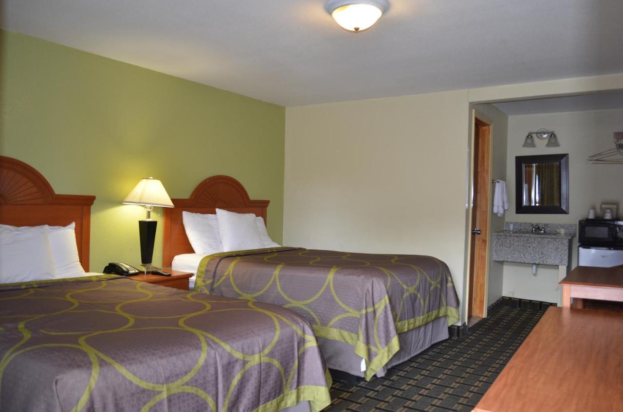 Budget Inn Williamsville Εξωτερικό φωτογραφία
