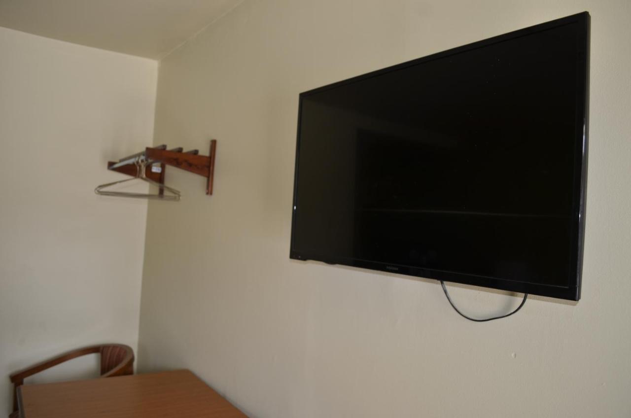 Budget Inn Williamsville Εξωτερικό φωτογραφία