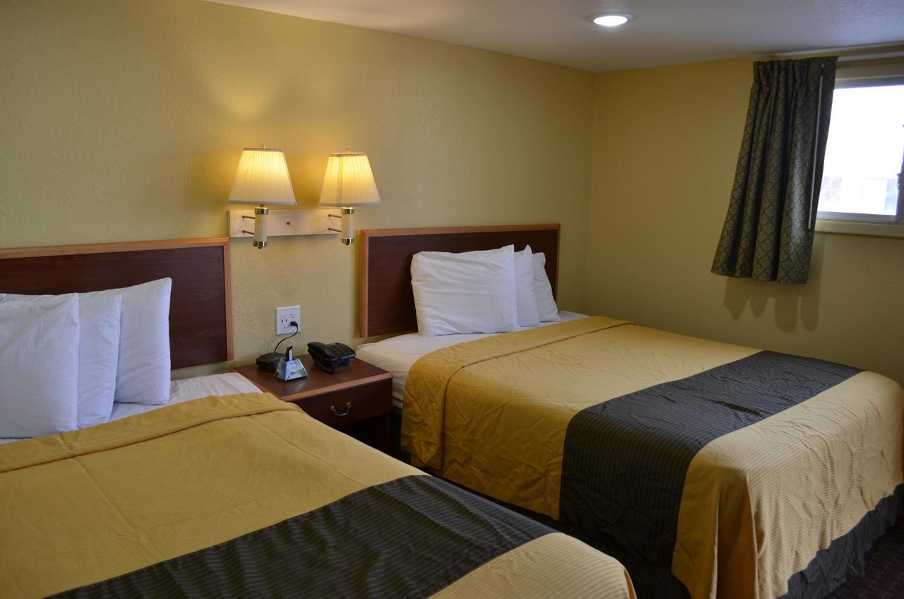 Budget Inn Williamsville Εξωτερικό φωτογραφία