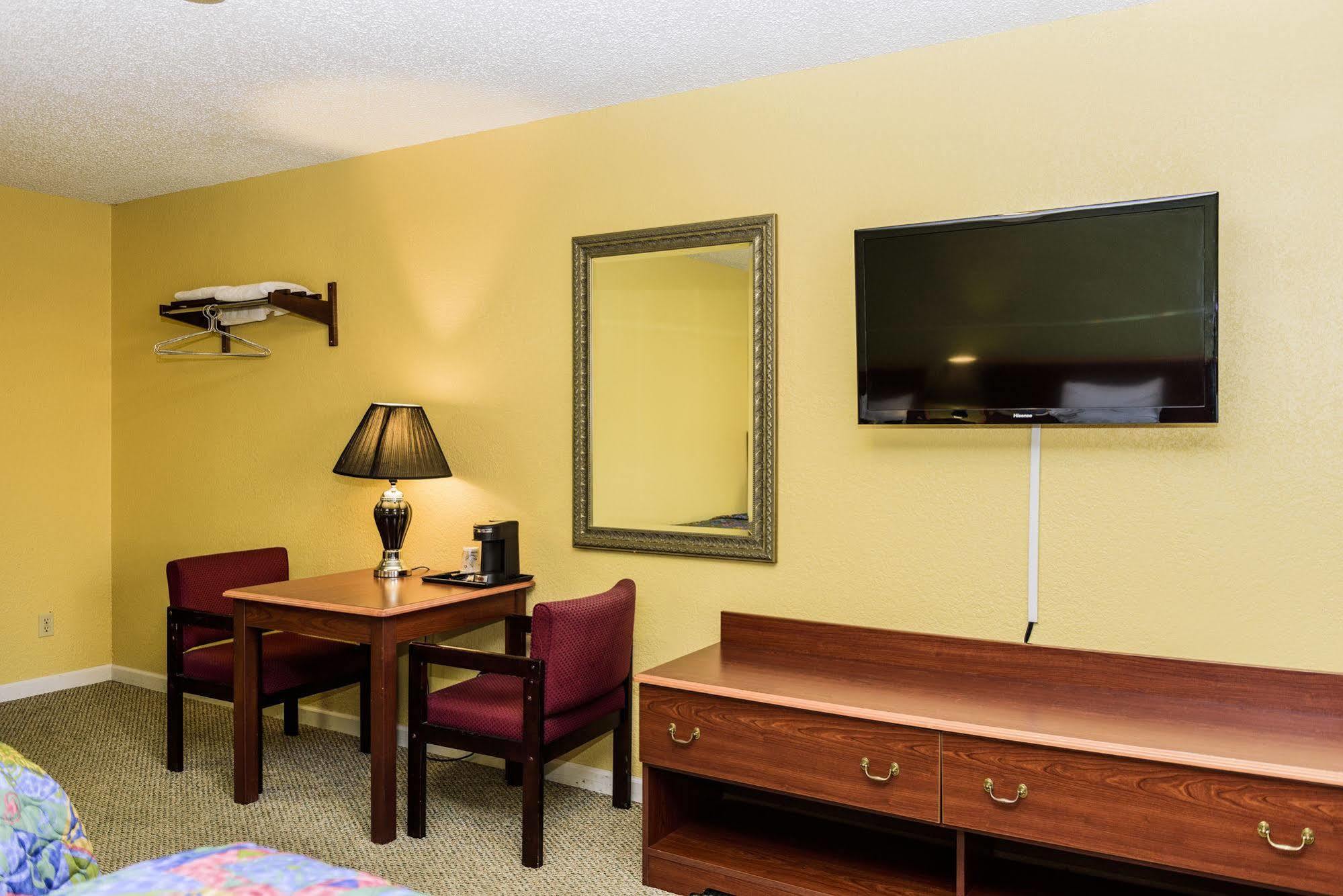 Budget Inn Williamsville Εξωτερικό φωτογραφία