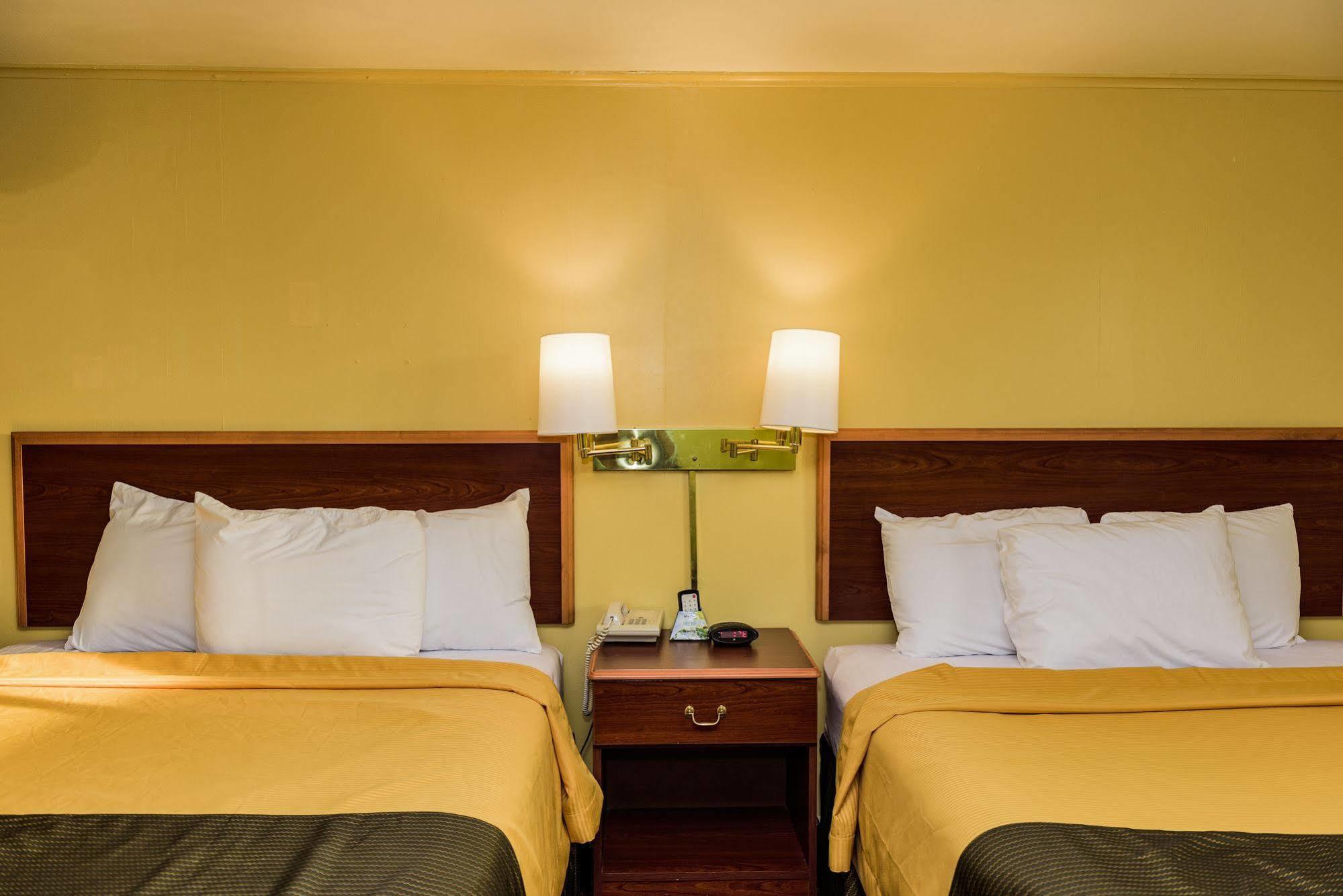 Budget Inn Williamsville Εξωτερικό φωτογραφία
