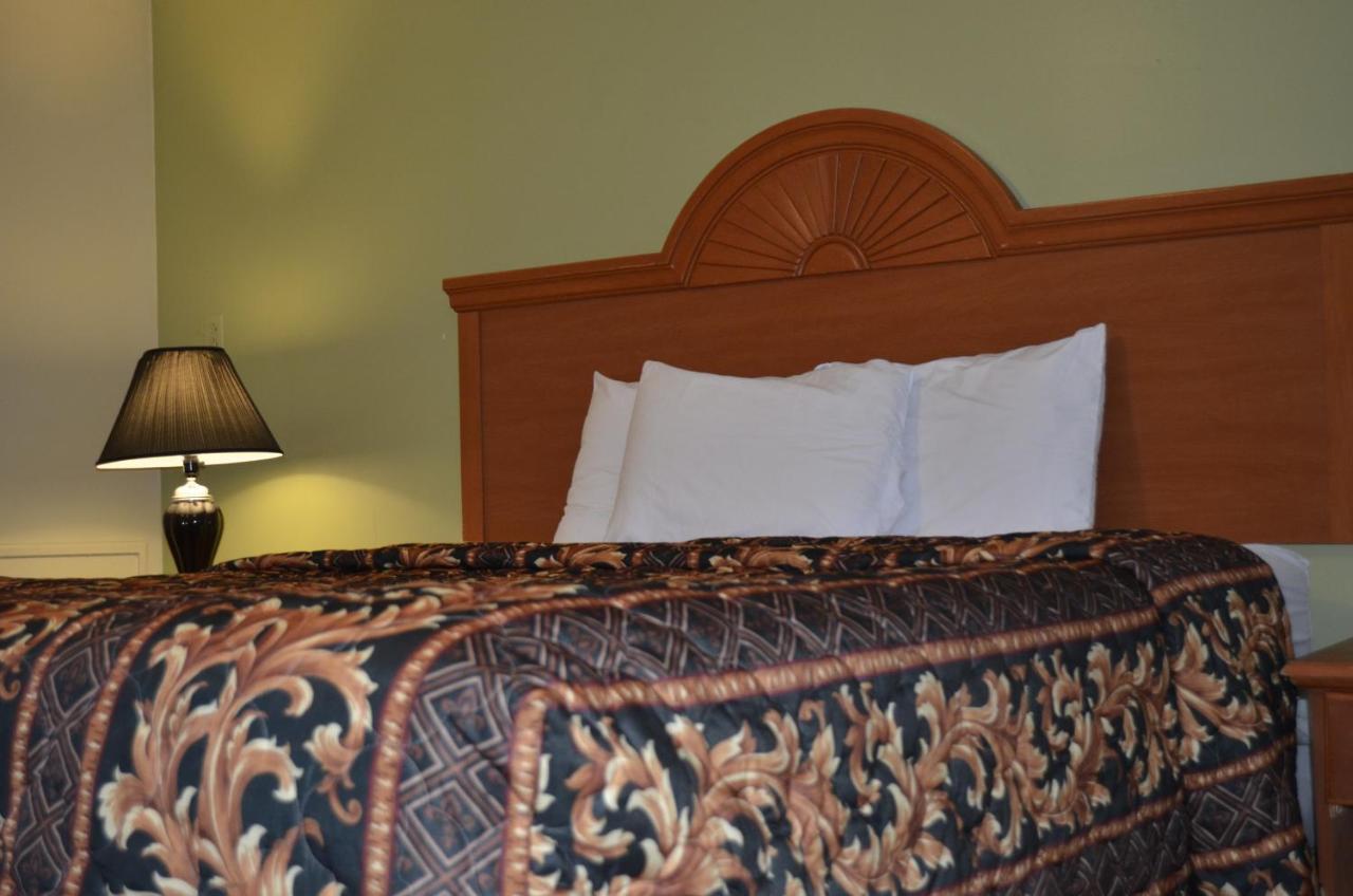 Budget Inn Williamsville Εξωτερικό φωτογραφία